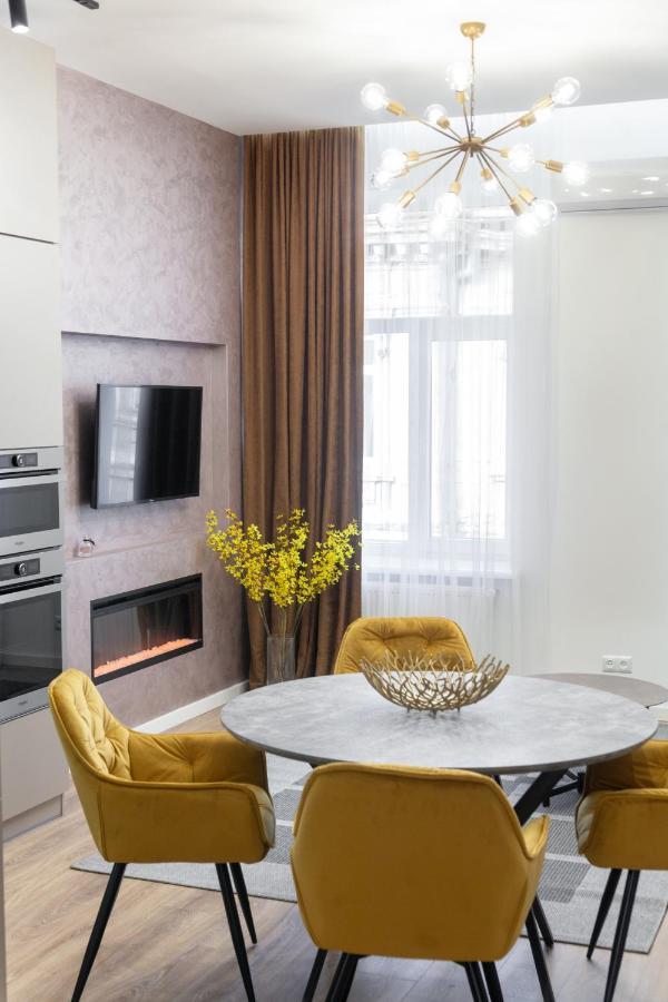 Avangard Park Art Apartament *